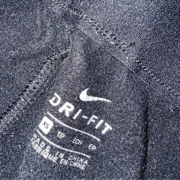 Nike Black Jogger Pants - Picture 3 of 7